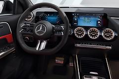 Mercedes-Benz-GLA-2024-1600-06.jpg