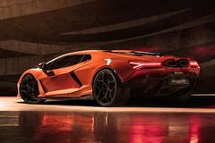 Lamborghini-Revuelto-2024-1600-0e.jpg