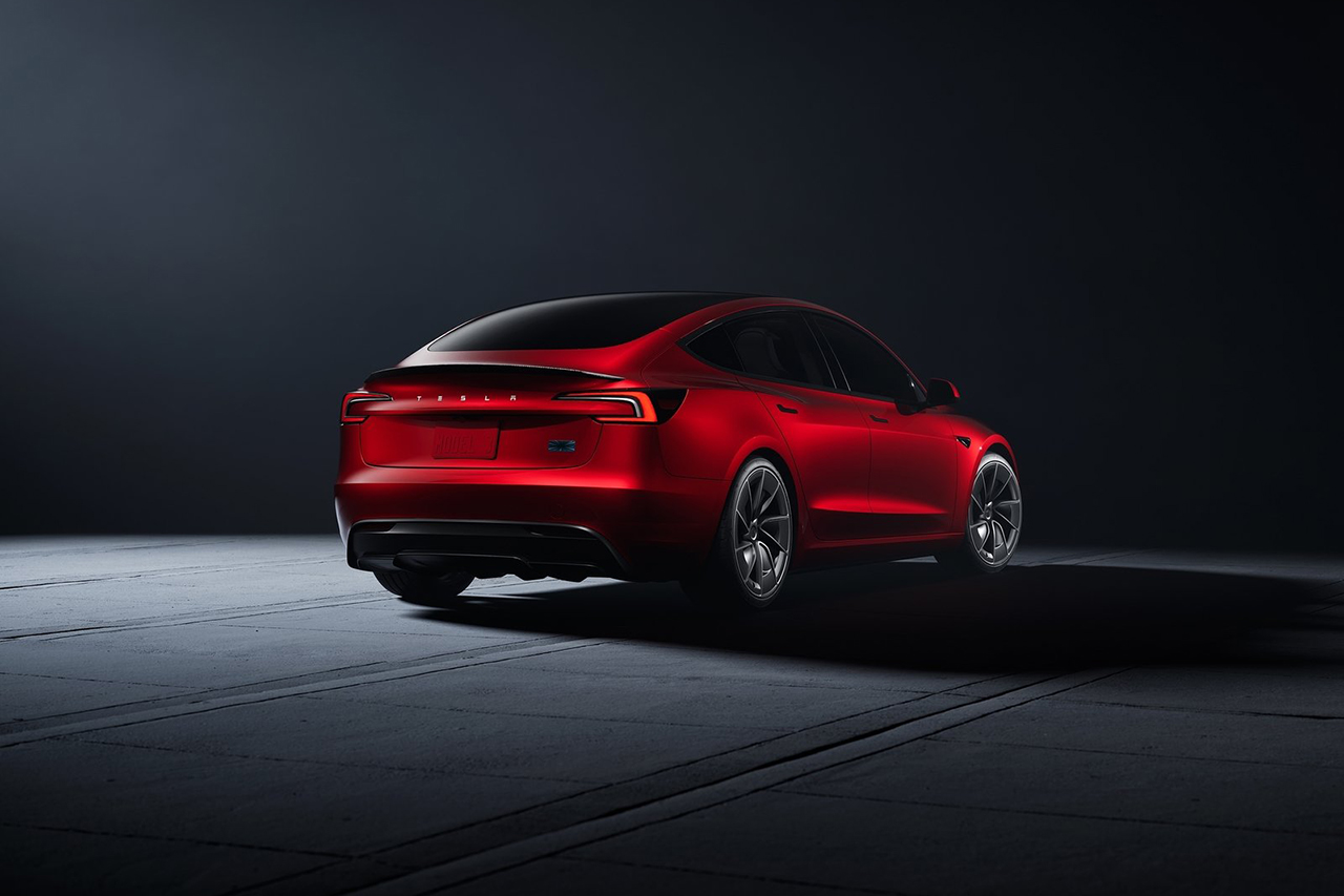 Tesla-Model_3_Performance-2025-1600-0f.jpg