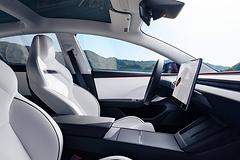 Tesla-Model_3_Performance-2025-1600-1f.jpg