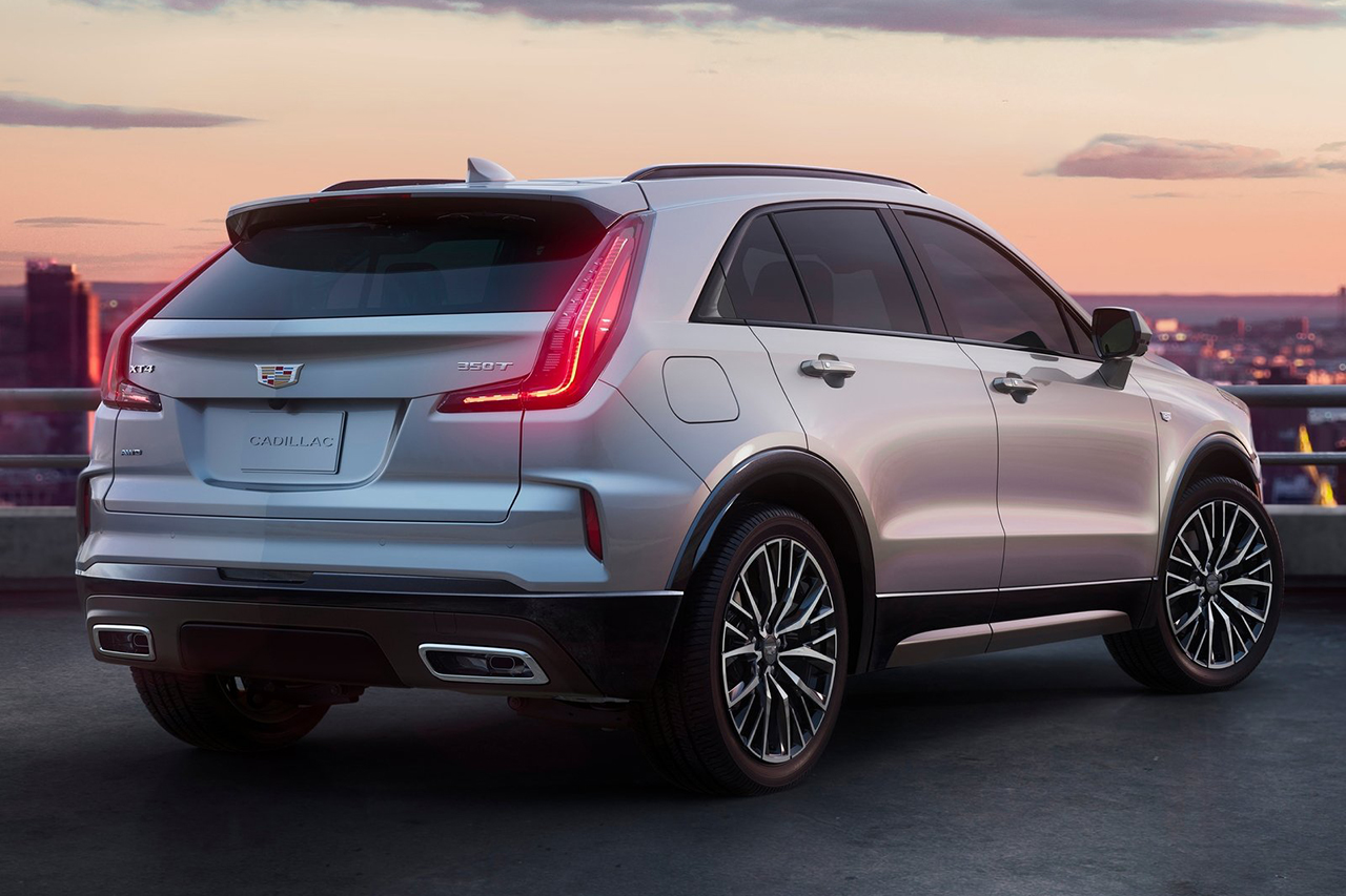 Cadillac-XT4-2024-1600-02.jpg