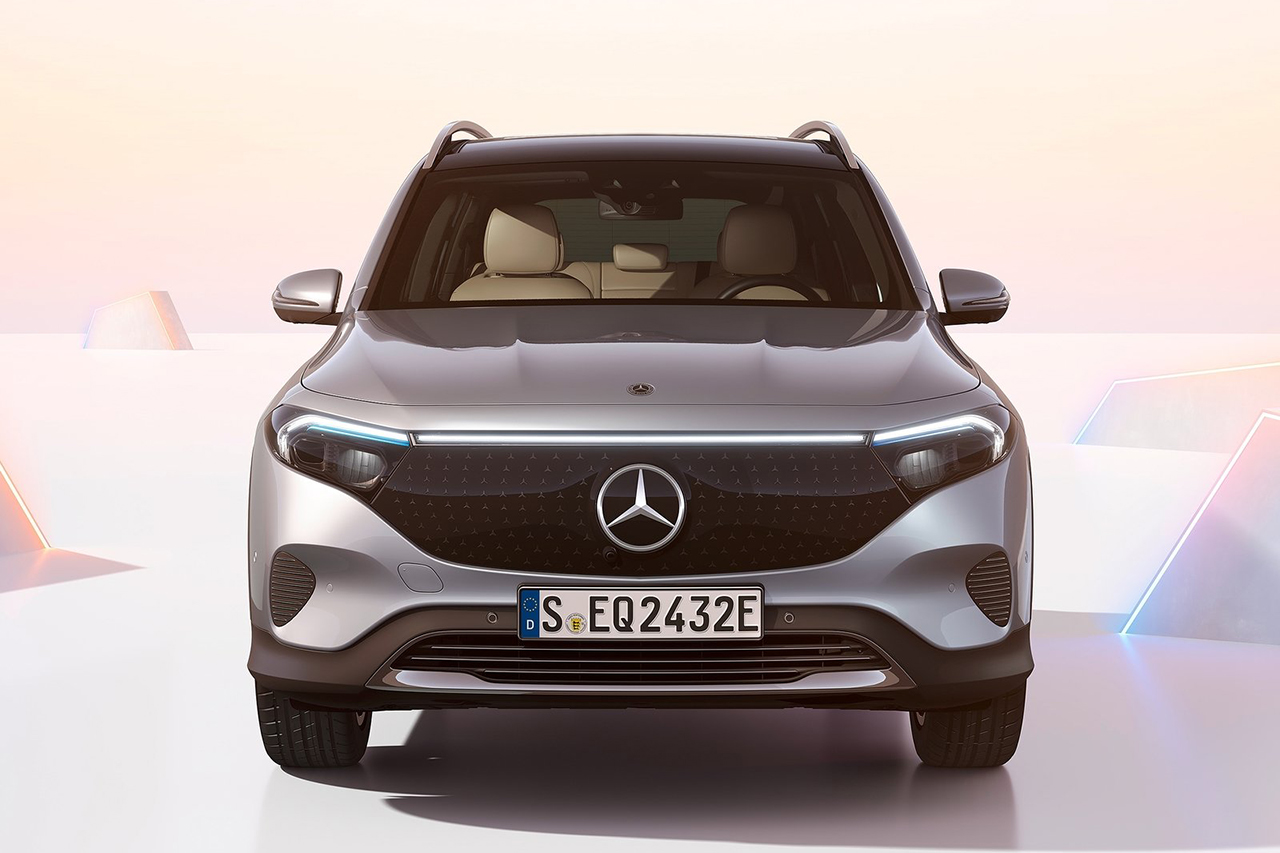 Mercedes-Benz-EQB-2024-1600-0b.jpg