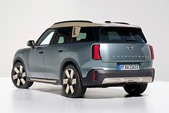 Mini-Countryman_SE_ALL4-2024-1600-2f.jpg