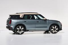 Mini-Countryman_SE_ALL4-2024-1600-23.jpg