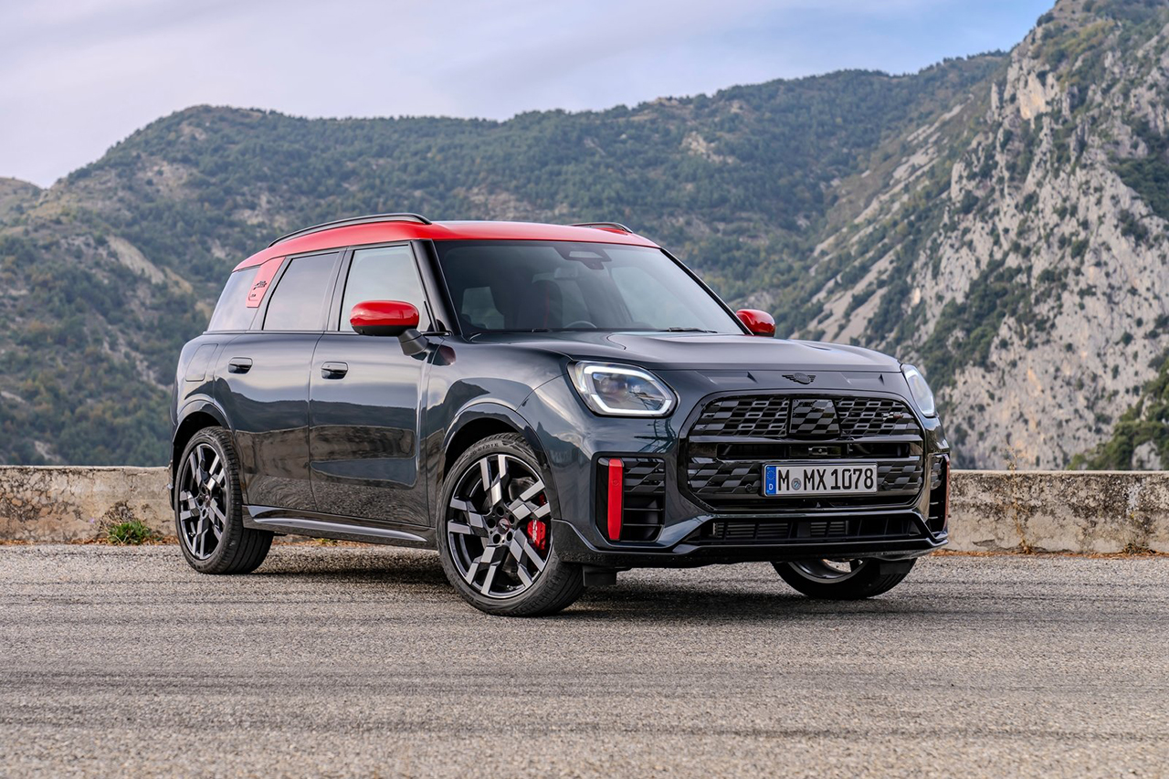 Mini-John_Cooper_Works_Countryman_ALL4-2024-1600-02.jpg