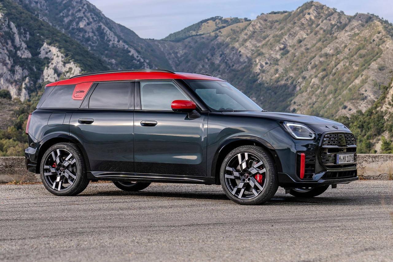 Mini-John_Cooper_Works_Countryman_ALL4-2024-1600-03.jpg