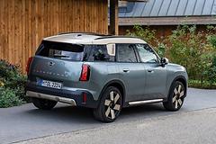 Mini-Countryman_C-2024-1600-08.jpg