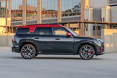 Mini-John_Cooper_Works_Countryman_ALL4-2024-1600-17.jpg