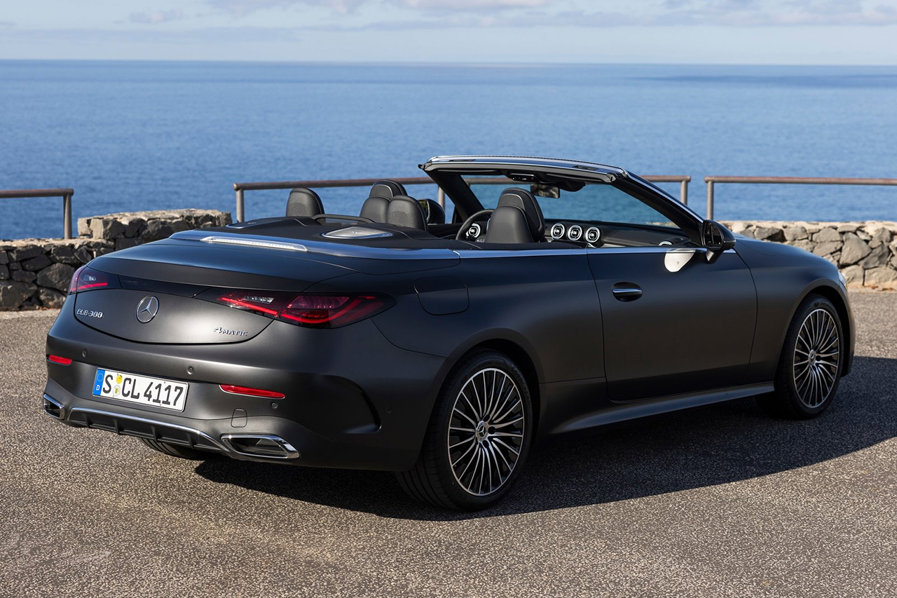 Mercedes-Benz-CLE_Cabriolet-2024-1600-4e.jpg