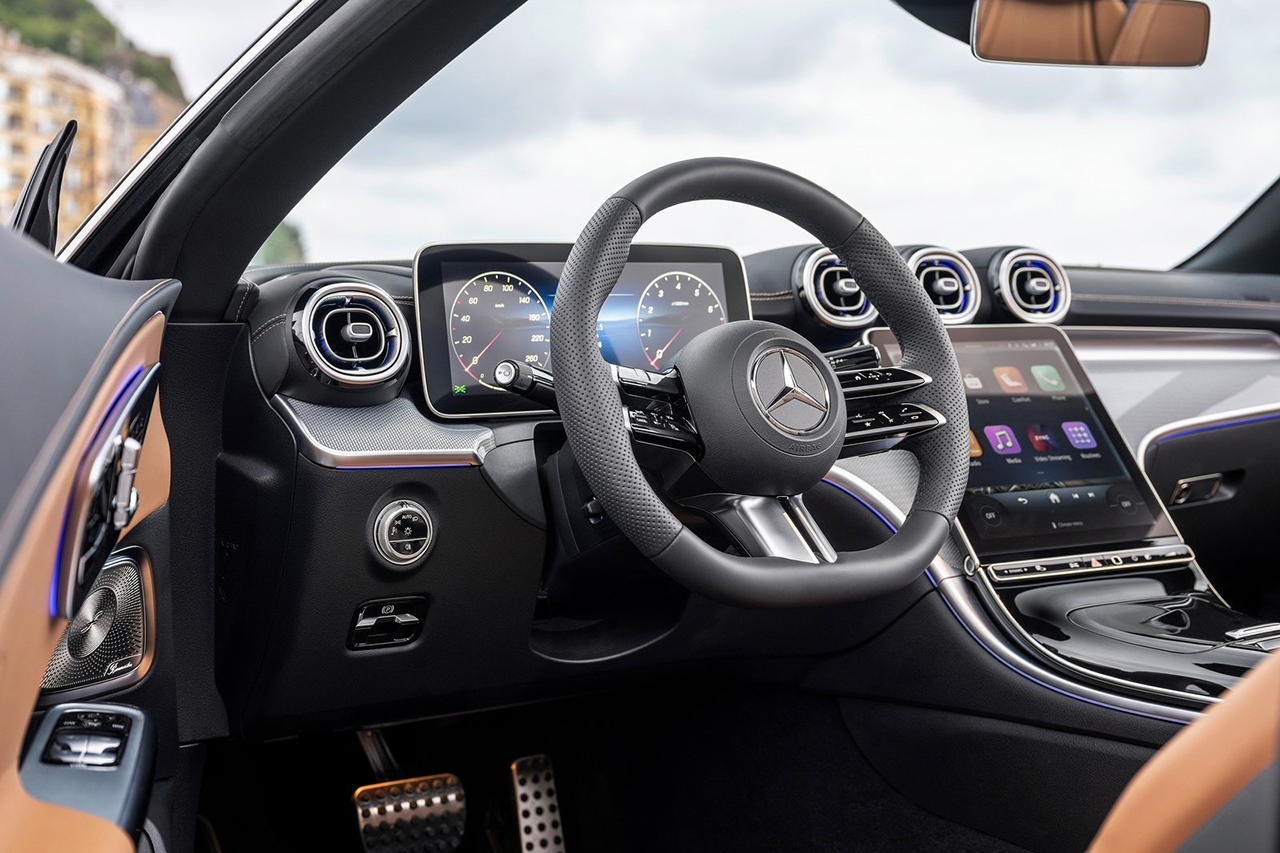 Mercedes-Benz-CLE_Cabriolet-2024-1600-6e.jpg