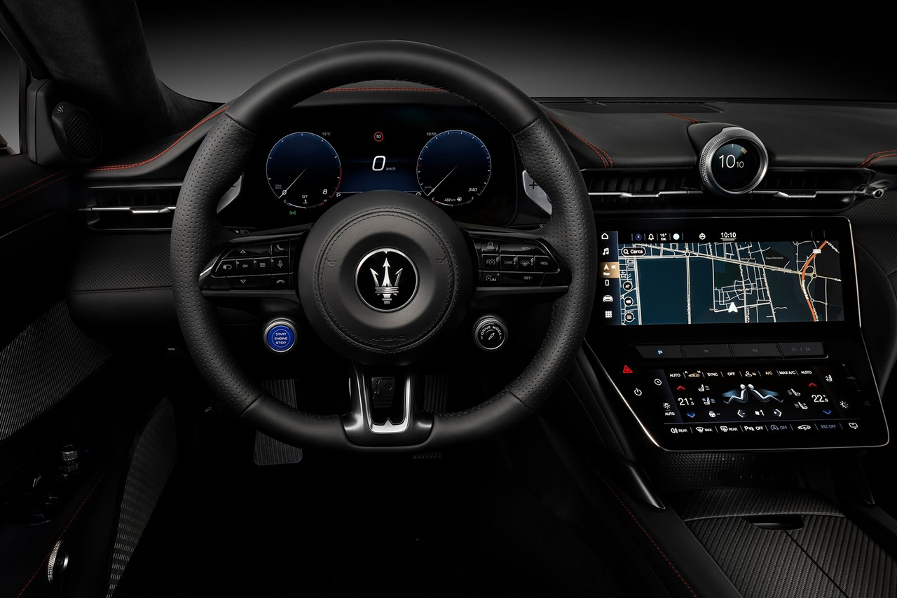 Maserati-GranTurismo-2023-1600-7c.jpg