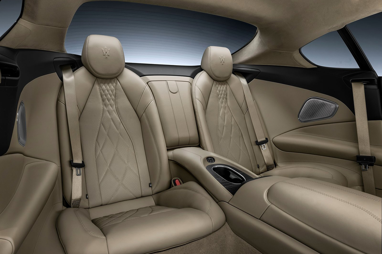 Maserati-GranTurismo-2023-1600-91.jpg