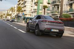 Porsche-Macan-2025-1600-1a.jpg