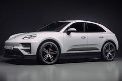 Porsche-Macan_Turbo-2025-1600-3c.jpg