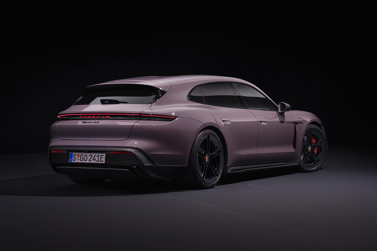 Porsche-Taycan_4S_Sport_Turismo-2025-HD-0628ded41b6aae6b7f29f076ed0790457416de001.jpg
