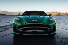 Aston_Martin-DB12-2024-Front.0f687f0d.jpg