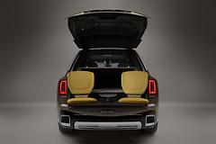 Rolls-Royce-Cullinan_Series_II-2025-HD-585cf17a1b7c54bbbaa7c8a7b7c290876d3a9d4d5.jpg