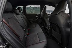 Audi-SQ6_e-tron-2025-HD-83736b4c1b870326ed3676eccd77e64d409ffb125.jpg