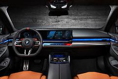 BMW-M5-2025-HD-141736ab1b90332be78a7e027f62ca353279a1ec0.jpg