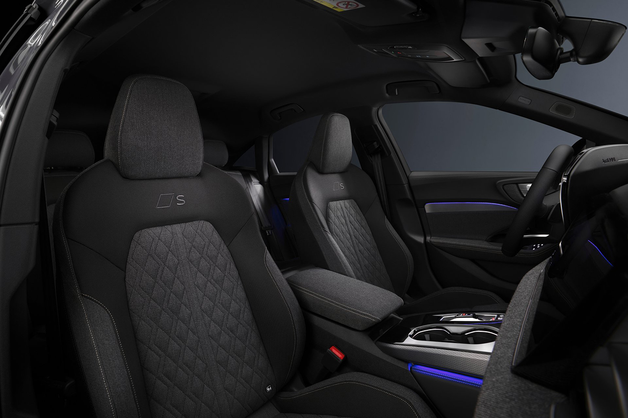 Audi-A5_Sedan-2025-HD-02e7fcb11b9df5af7a95d71bface914b893ccc3a1.jpg