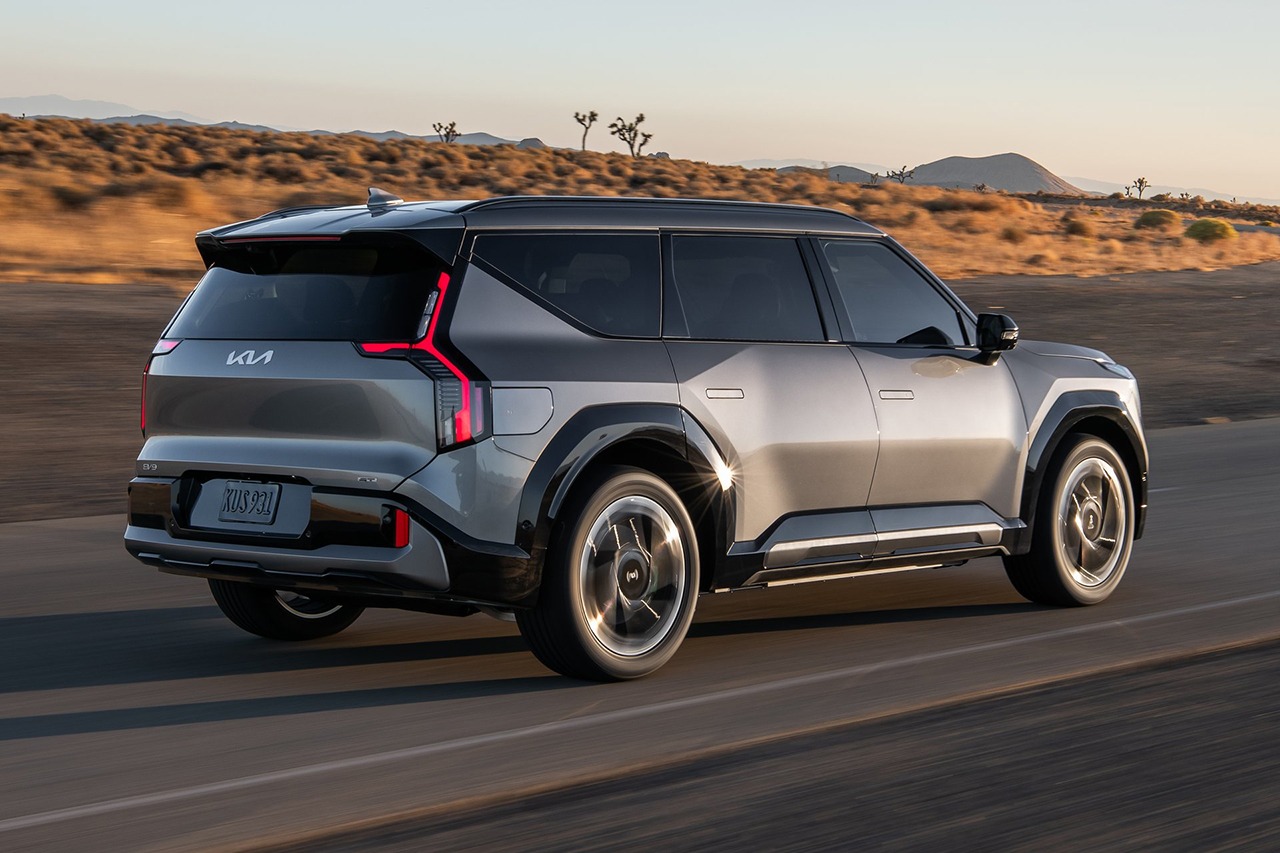 Kia-EV9_GT-2026-HD-34066ae91ba7549e626123250de910ad95db906c4.jpg