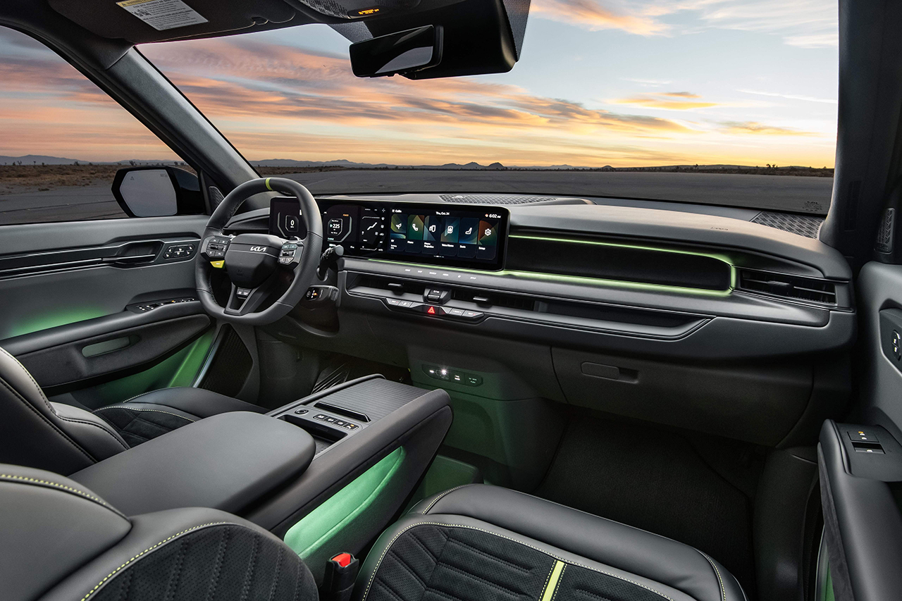 Kia-EV9_GT-2026-Interior.dd502560.jpg