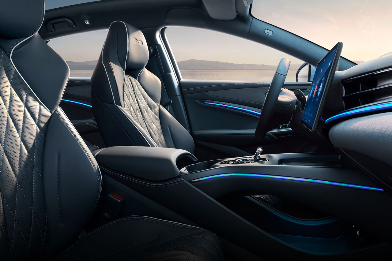 interior_img1_2.jpg