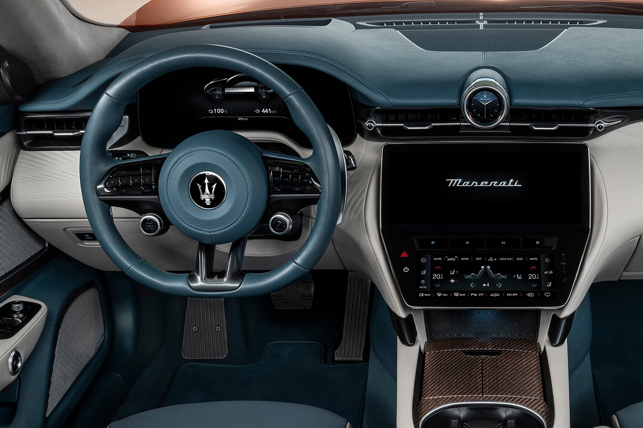 Maserati-GranCabrio_Folgore-2025-HD-7ce5f6901bbf8bfc440fc2dd57c991173f8fe4b47.jpg