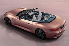 Maserati-GranCabrio_Folgore-2025-Rear_Three-Quarter.3017f6e7.jpg