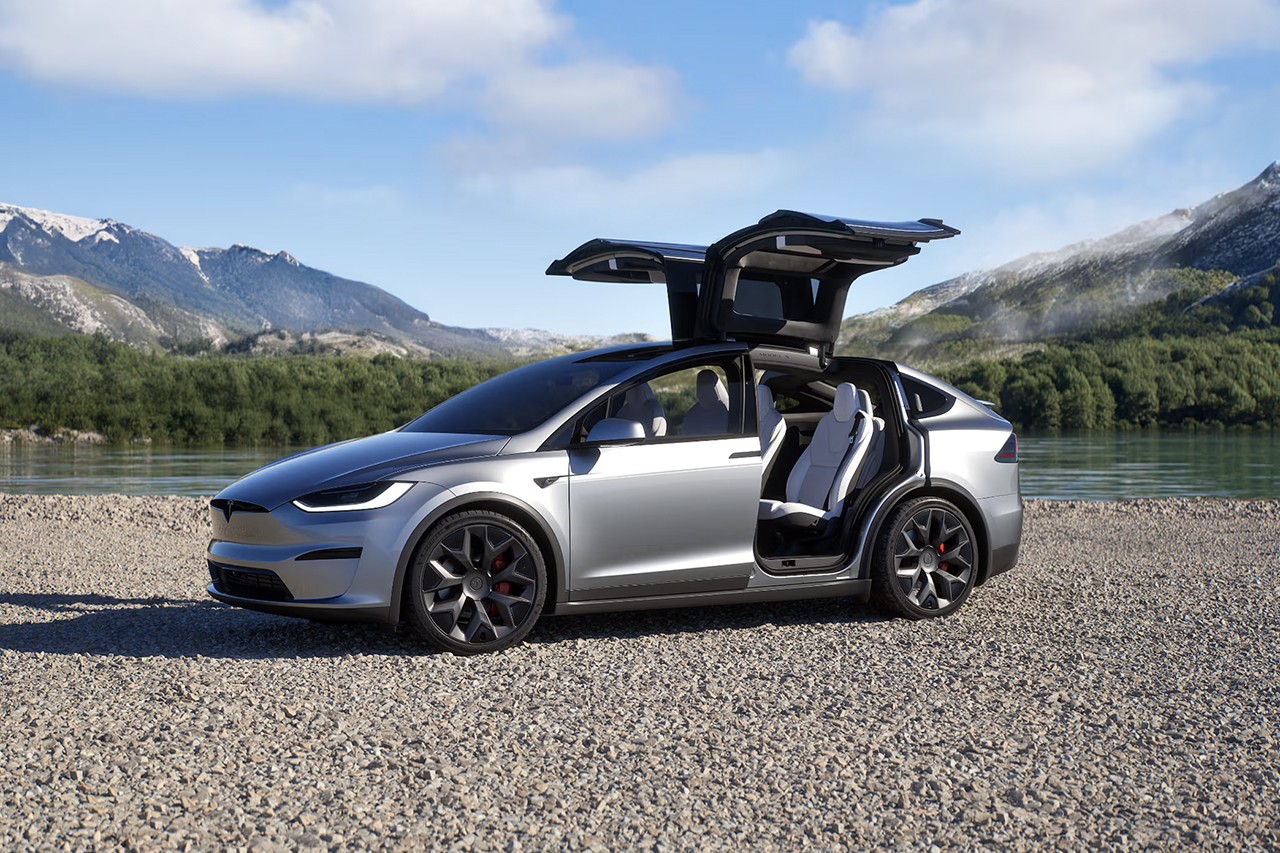 Model-X-New-Hero-Desktop.jpg