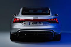 Audi-S_e-tron_GT-2025-Rear.bf12a965.jpg