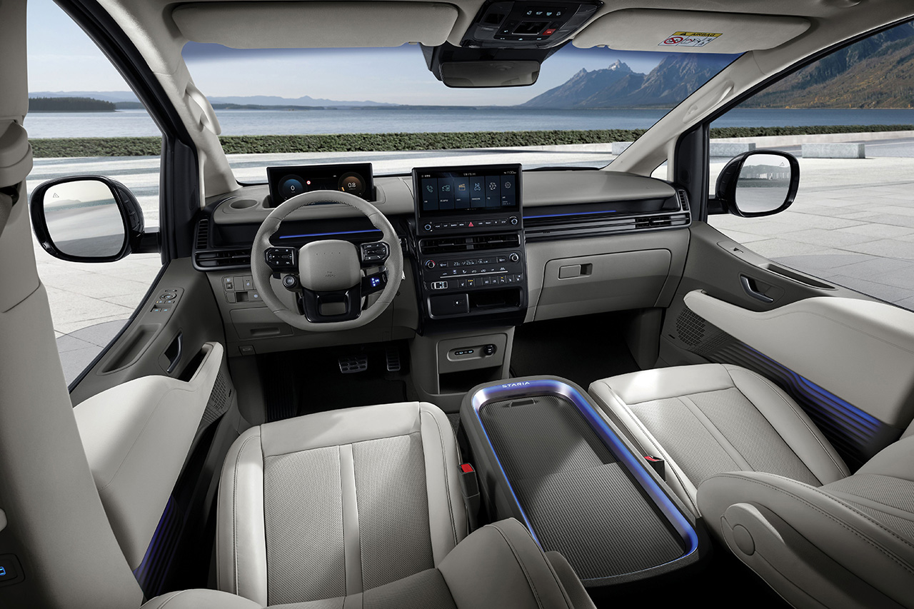 사진2) 더 뉴 스타리아 라운지 내장.jpg