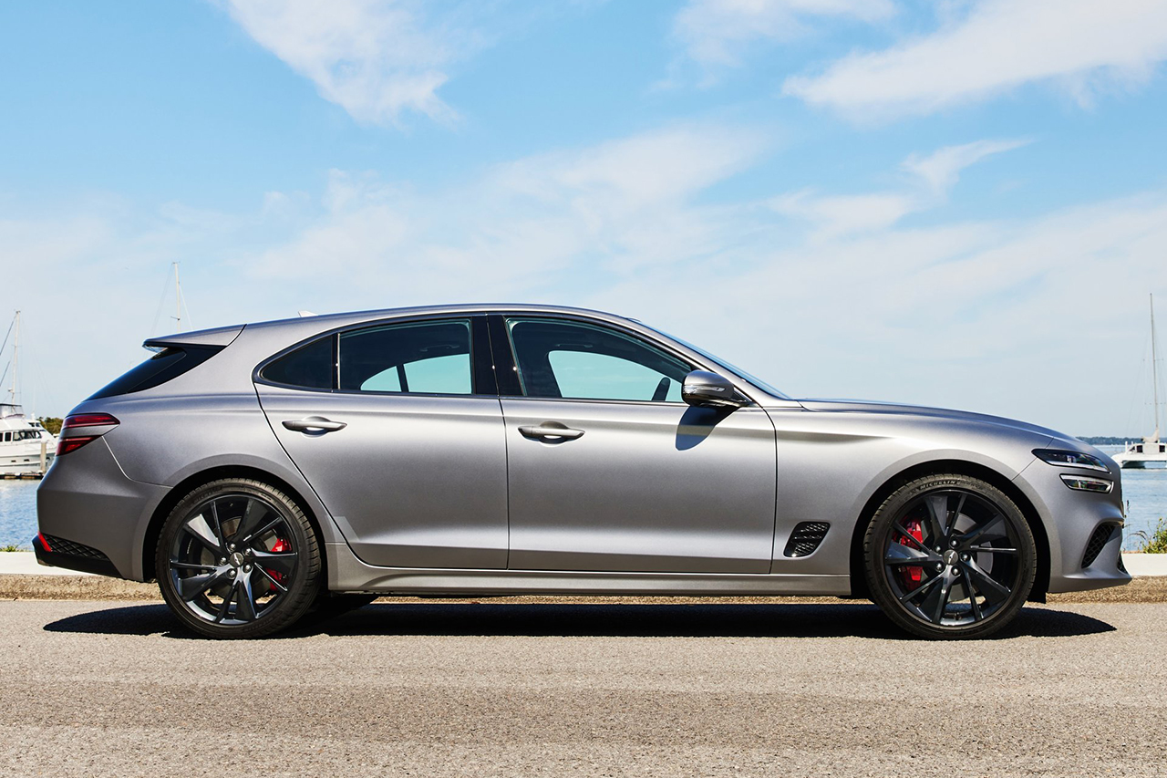 Genesis-G70_Shooting_Brake-2022-HD-468e170d1c1b2a782d92f49c0f1641117cbffa283.jpg