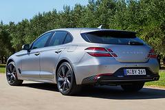 Genesis-G70_Shooting_Brake-2022-Rear_Three-Quarter.22276ebd.jpg