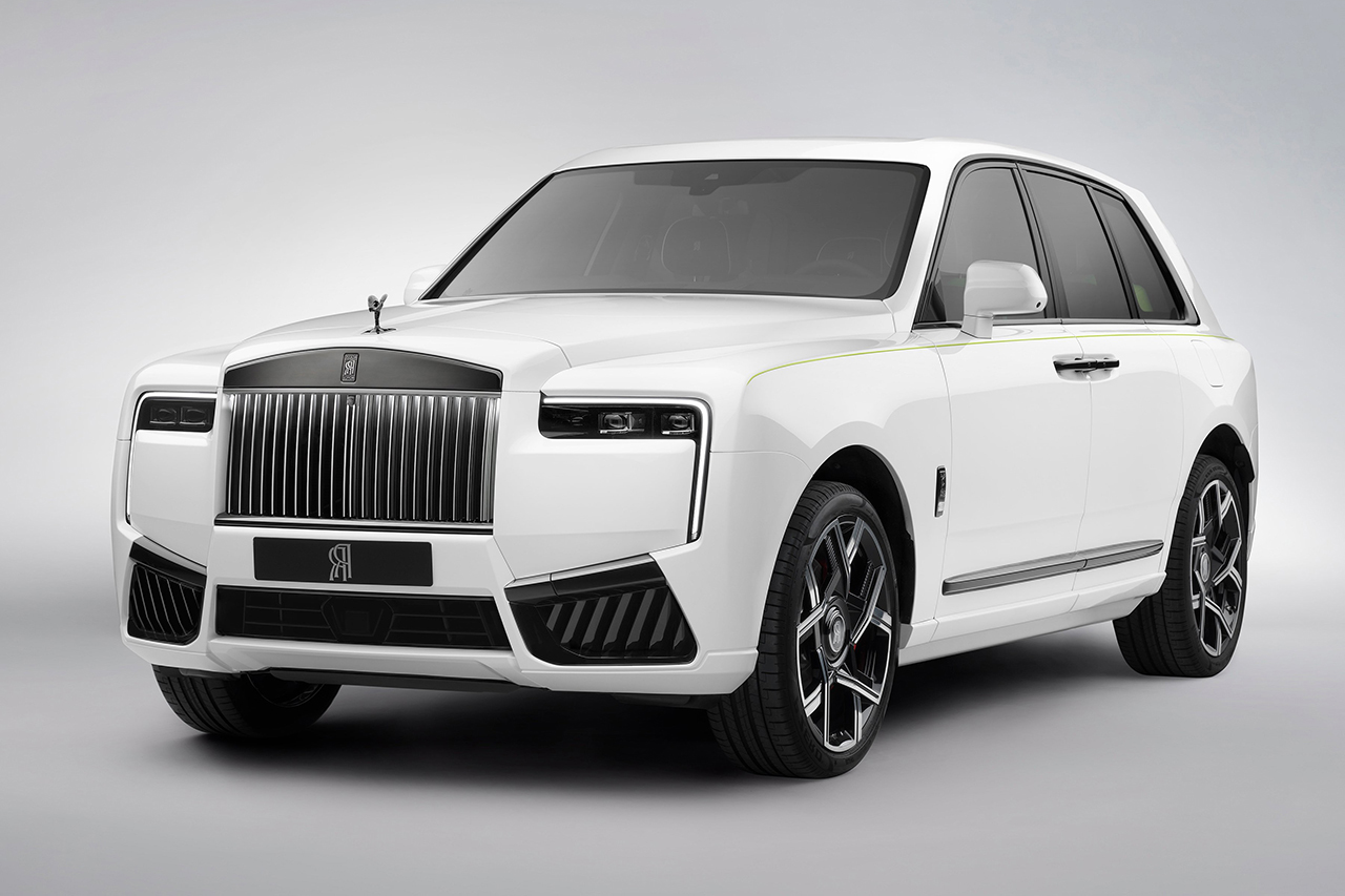 Rolls-Royce-Cullinan_Black_Badge_Series_II-2025-wallpaper.jpg