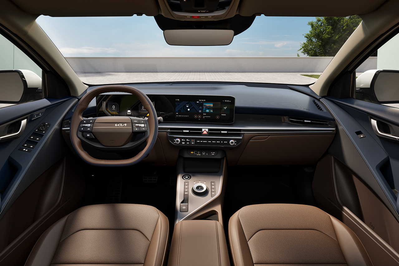 (사진 5) 기아 더 뉴 니로 내장.jpg