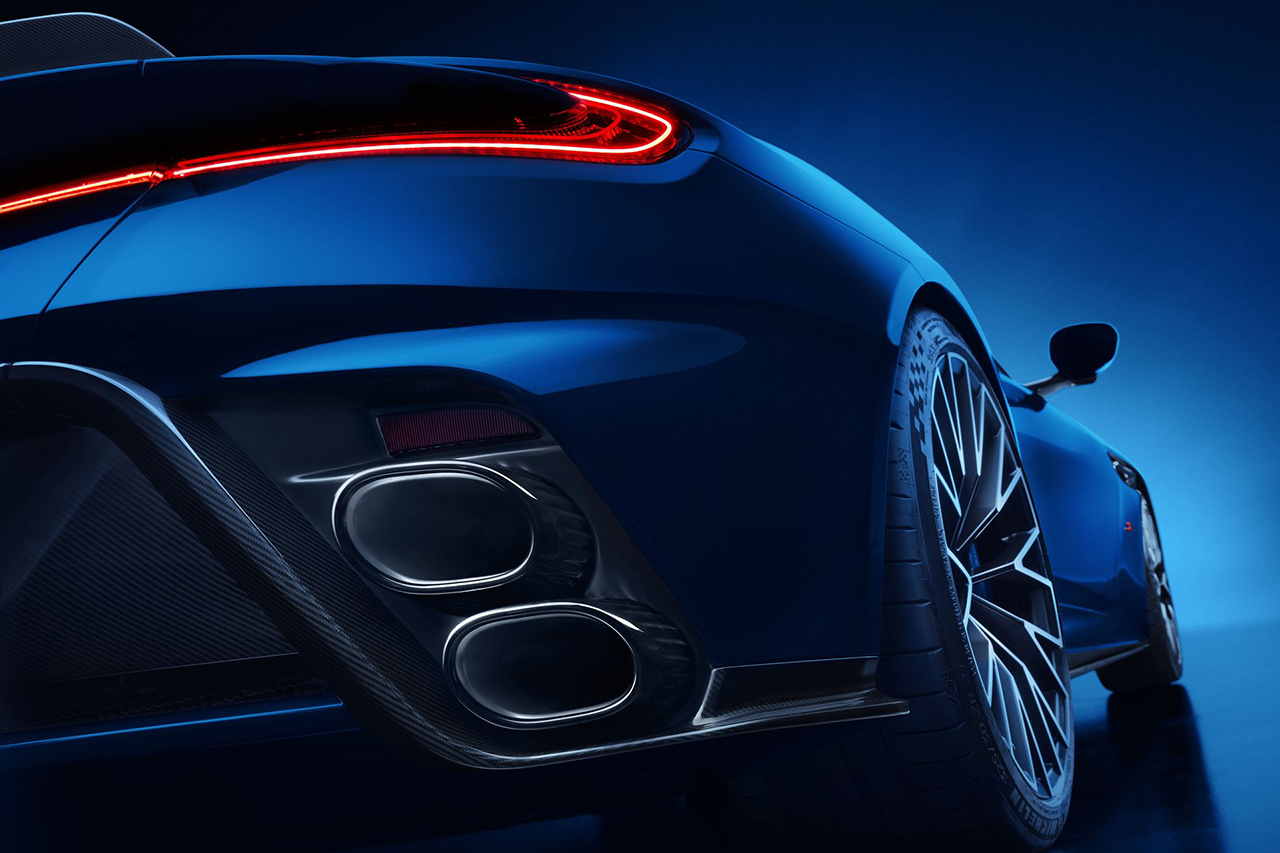 Aston_Martin-DB12_S-2026-HD-7ced5a611c4d7ce88992226a3a7911d6d98d75715.jpg