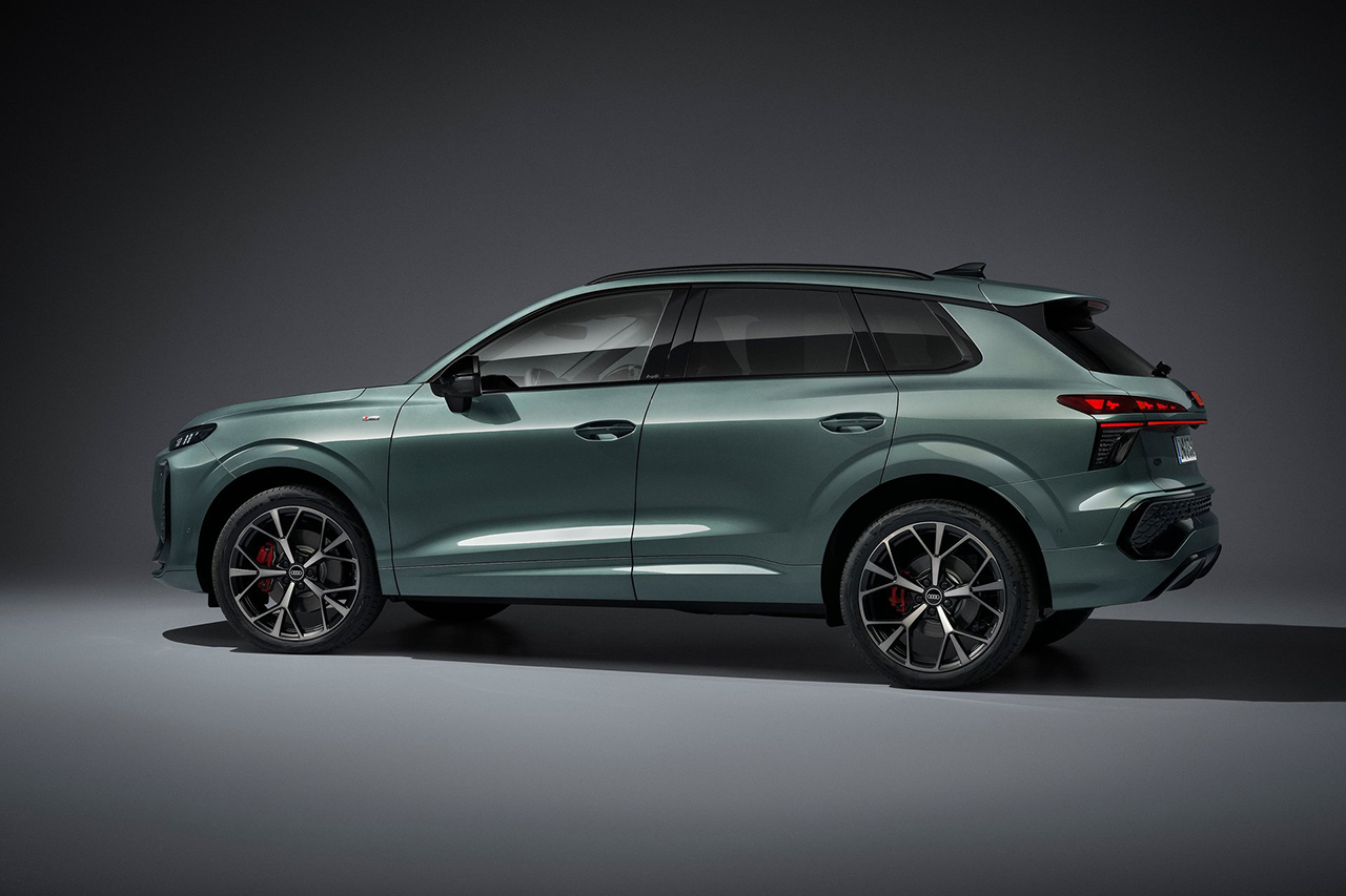 Audi-Q3-2026-HD-0476e5861c4e98dfb70cf9bcd477815179b9f6de5.jpg