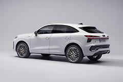 Audi-Q3_Sportback-2026-Rear_Three-Quarter.77a90cb8.jpg