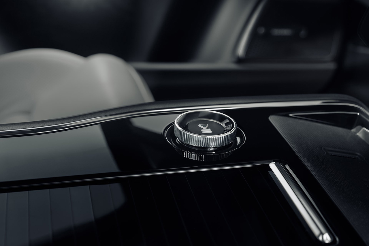 Polestar-3-2024-HD-cf0097191c5635bb59d8a46980f77203ef002feeb.jpg