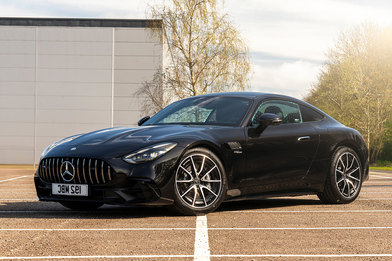 Mercedes-Benz-AMG_GT43_UK-Version-2025-1280-c76bb0d9146641f4922adaa190313015db.jpg