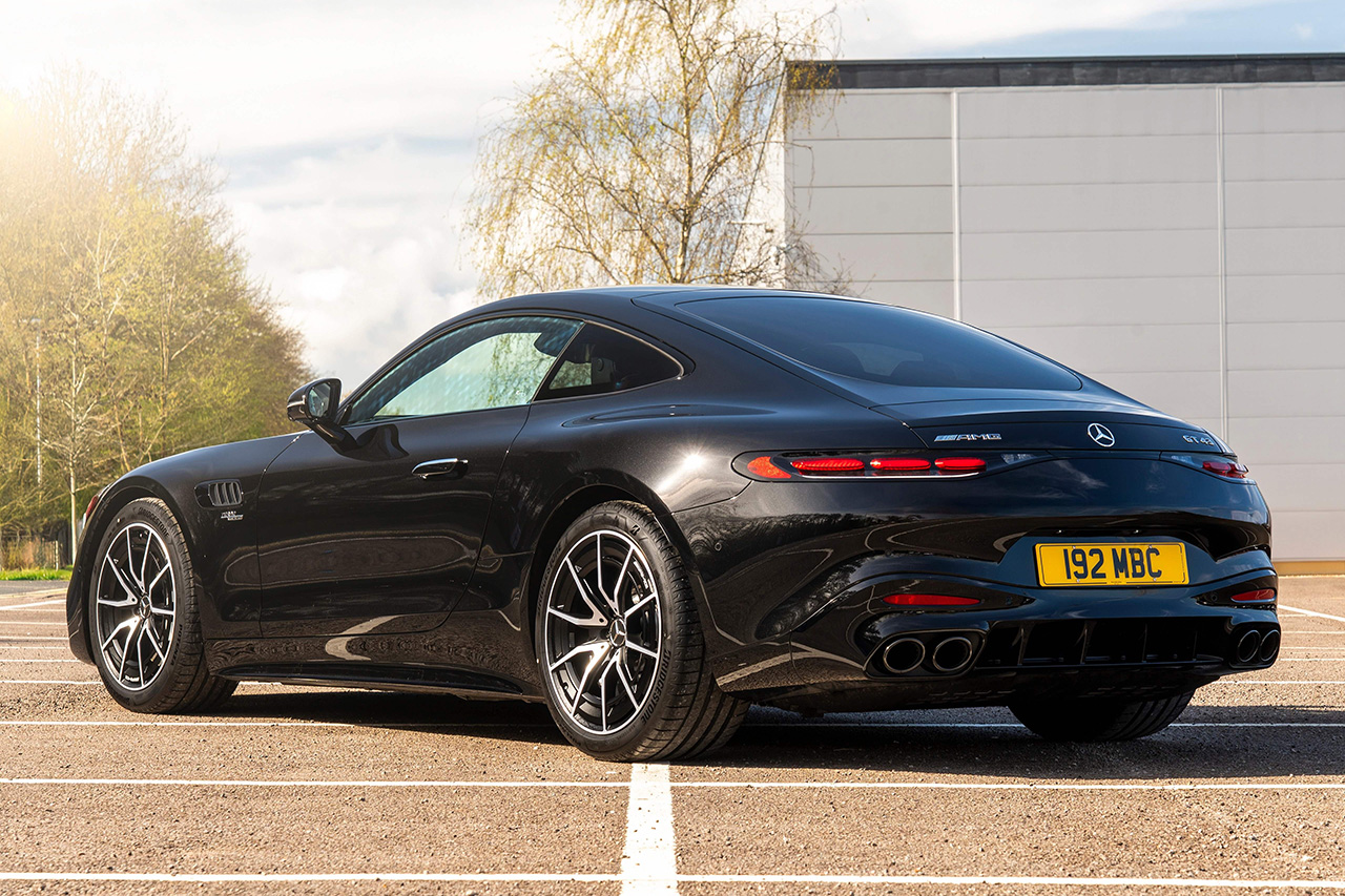 Mercedes-Benz-AMG_GT43_UK-Version-2025-Rear_Three-Quarter.aa54dd37.jpg