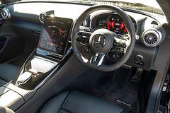 Mercedes-Benz-AMG_GT43_UK-Version-2025-Interior.aa54dd37.jpg