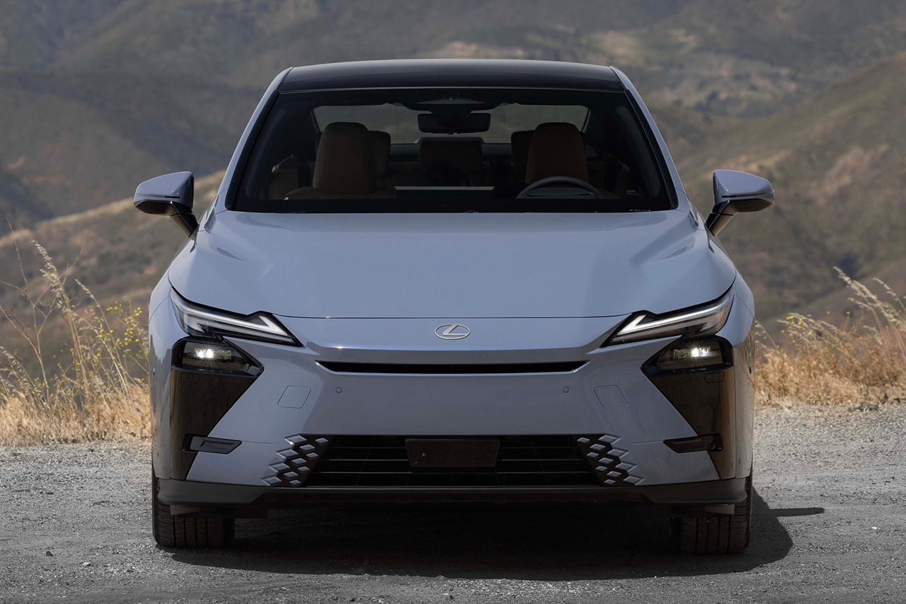 Lexus-ES_350h-2026-HD-ee2e961a1c70464909ce0aa78d6043b801a5b7df0.jpg